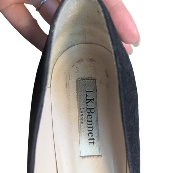 LK Bennett Black Suede Block Heel Pumps – EU 37 (US 6.5) - Picture 4 of 9